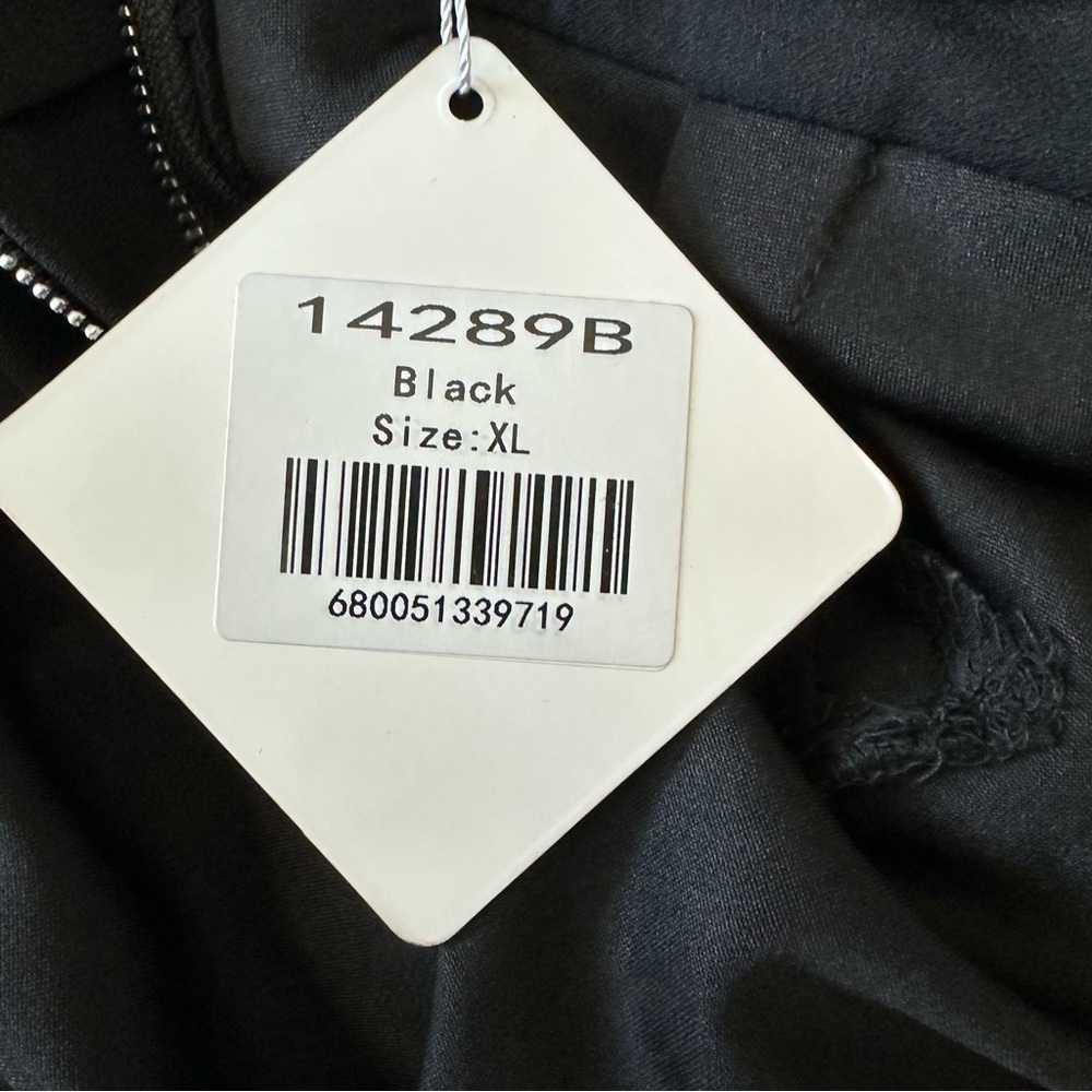 Selfie Leslie black jumpsuit new - Picture 5 of 12